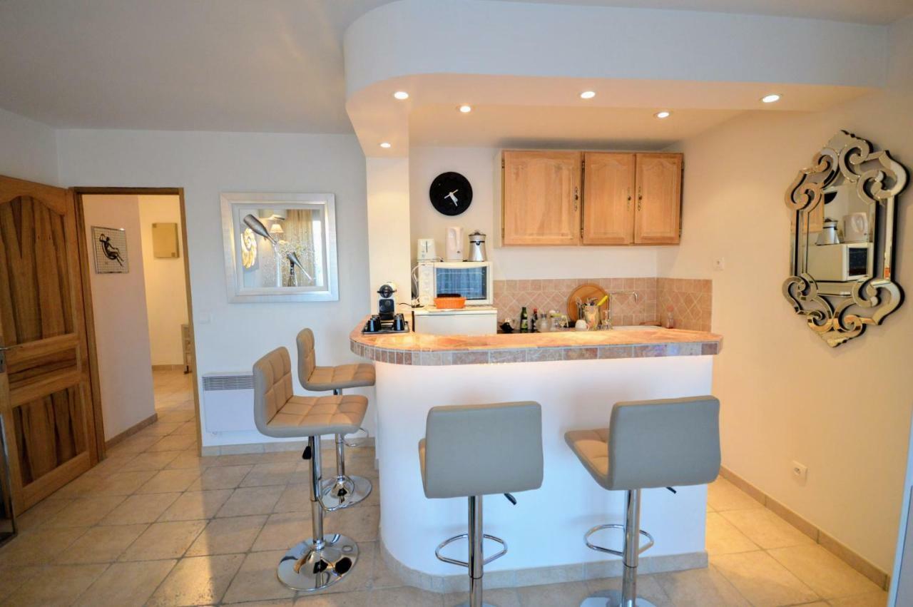 Apartamento Saint Tropez Sea View Penthouse Exterior foto