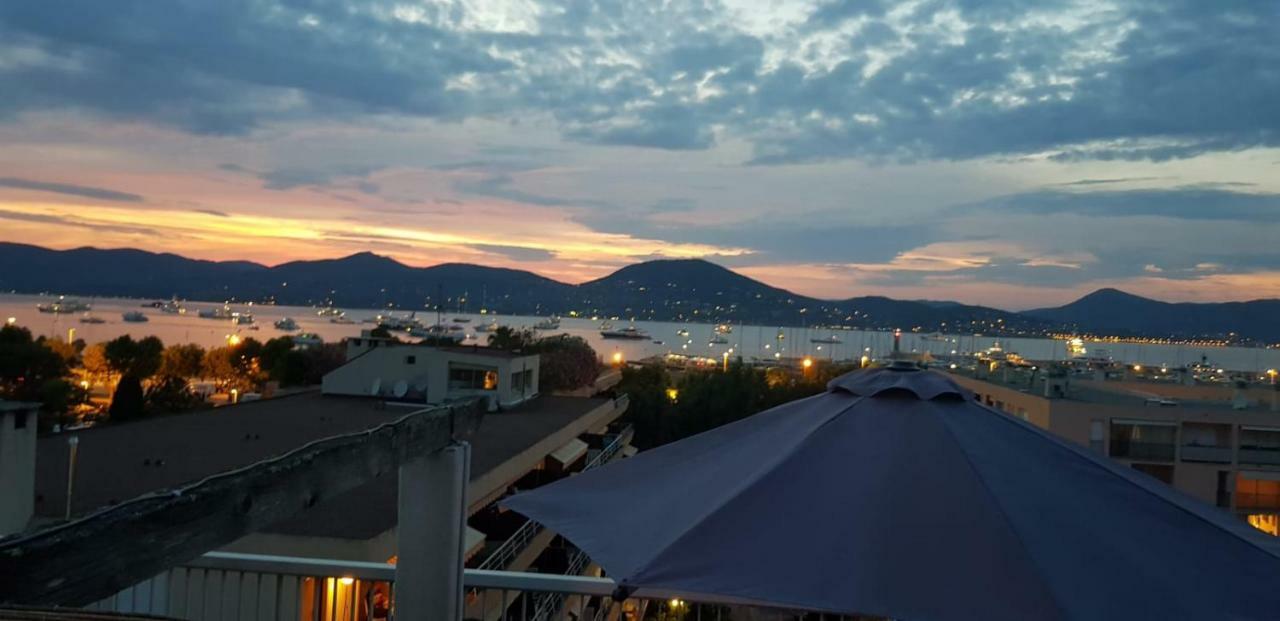 Apartamento Saint Tropez Sea View Penthouse Exterior foto